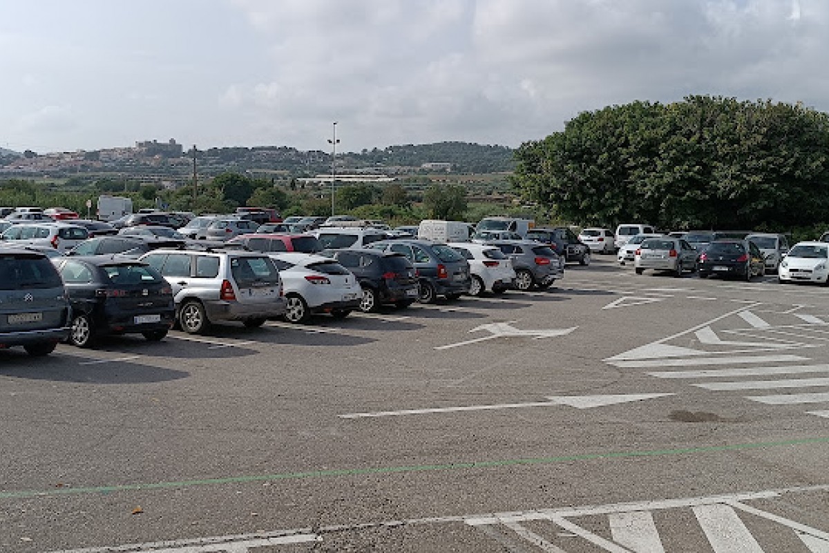 Dónde aparcar gratis en Torredembarra: guía práctica para visitantes